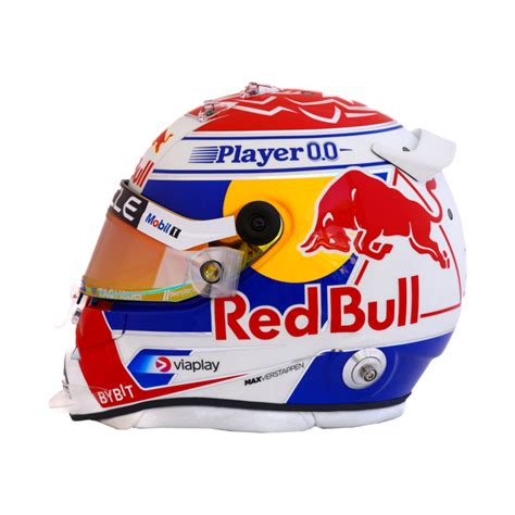 max verstappen scale helmet.